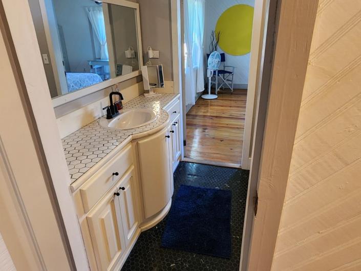 Image No.43-6 Bed House for sale