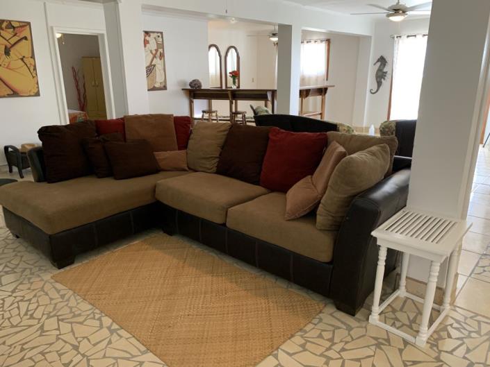 Image No.48-6 Bed House for sale