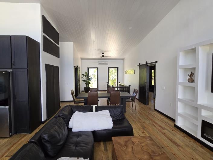 Image No.40-2 Bed House for sale