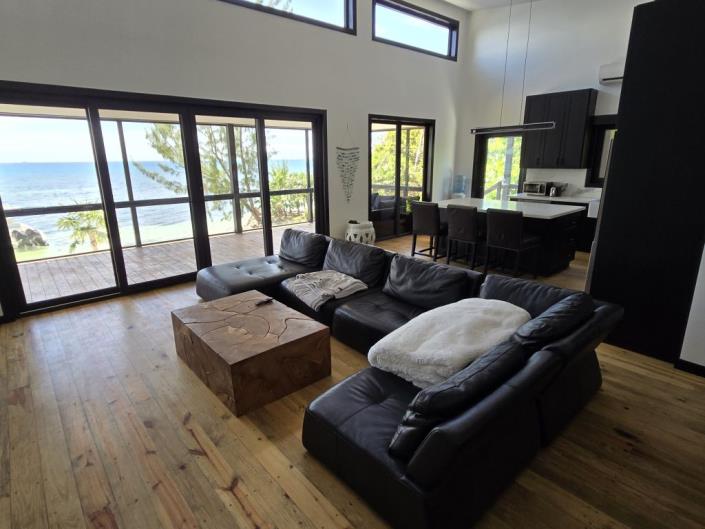 Image No.41-2 Bed House for sale