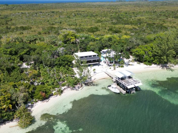 Image No.46-2 Bed House for sale