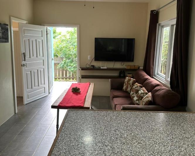 Image No.2-2 Bed House for sale