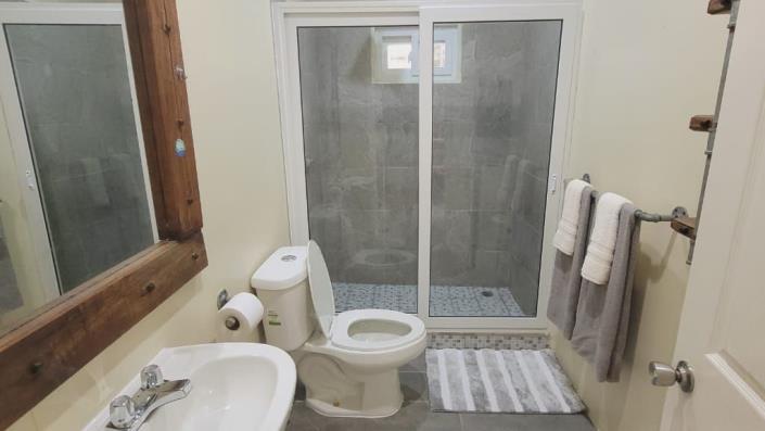 Image No.15-2 Bed House for sale