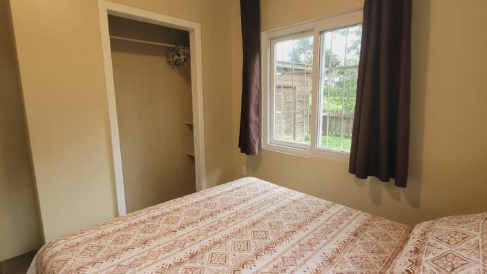 Image No.10-2 Bed House for sale