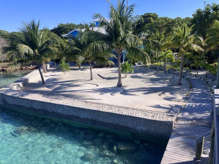 Image No.4-2 Bed House for sale