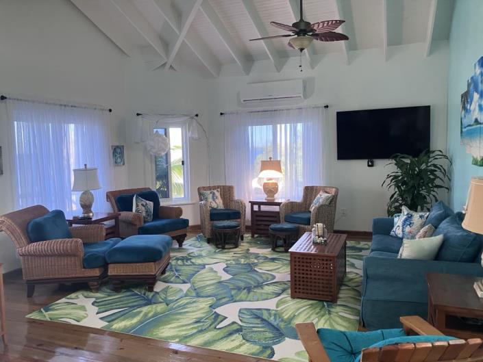 Image No.8-2 Bed House for sale