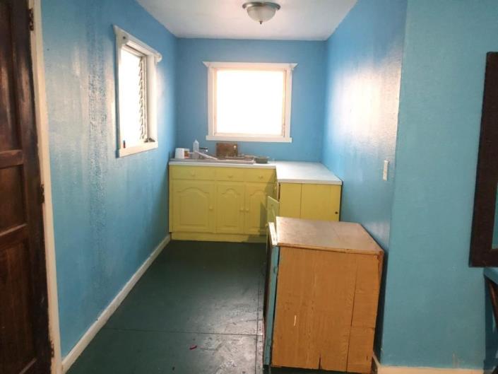 Image No.7-5 Bed House for sale