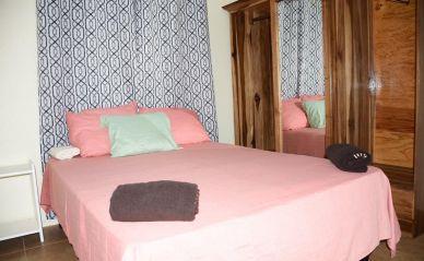 Image No.5-2 Bed House for sale