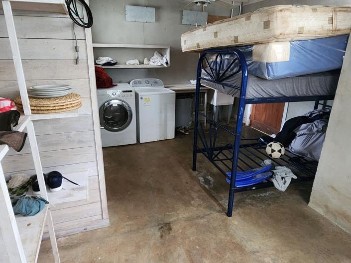 Image No.7-3 Bed House for sale