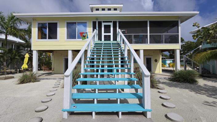 Image No.6-3 Bed House for sale