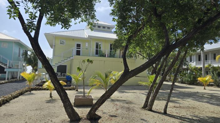 Image No.7-3 Bed House for sale