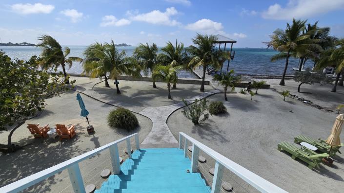 Image No.8-3 Bed House for sale