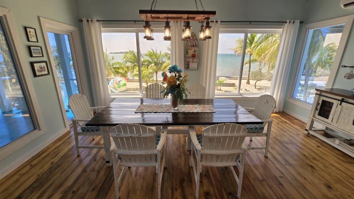 Image No.25-3 Bed House for sale