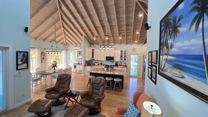 Image No.23-3 Bed House for sale