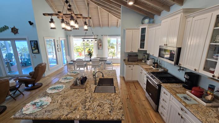 Image No.27-3 Bed House for sale