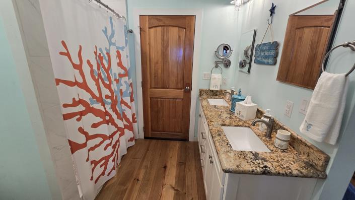 Image No.41-3 Bed House for sale