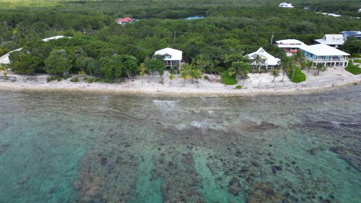 Image No.38-3 Bed House for sale