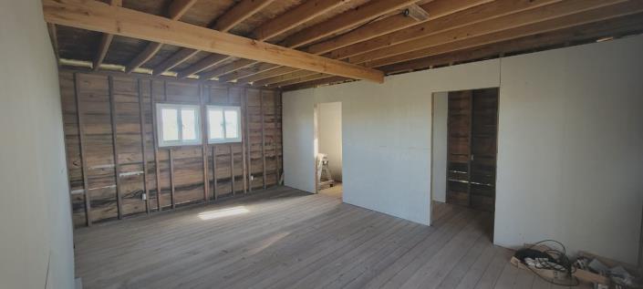 Image No.15-4 Bed House for sale