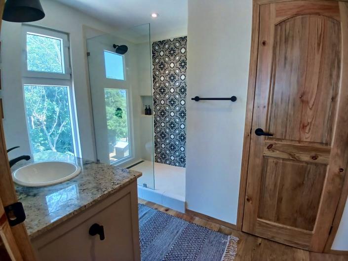 Image No.8-2 Bed House for sale