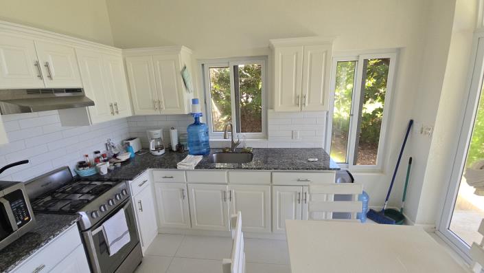 Image No.47-3 Bed House for sale