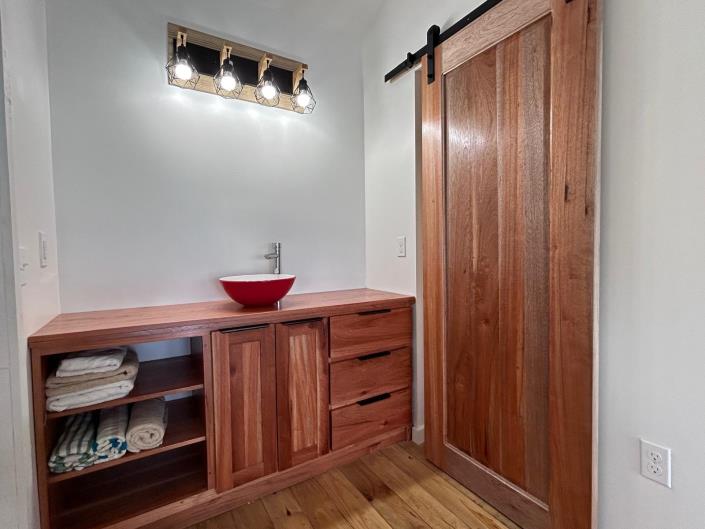 Image No.22-2 Bed House for sale