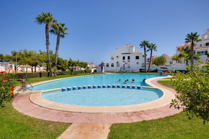 Image No.1-3 Bed Property for sale