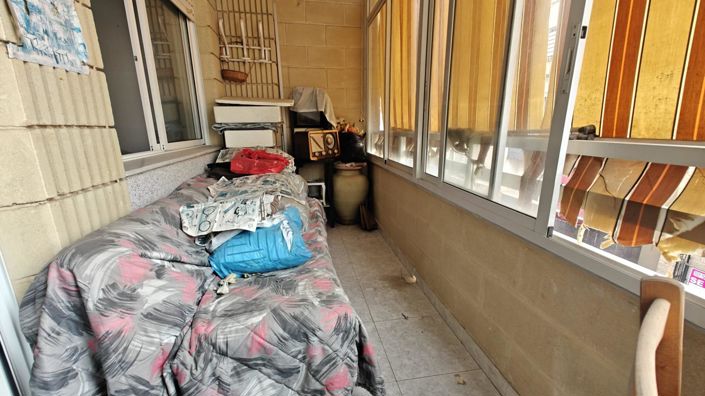 Image No.1-3 Bed Flat for sale