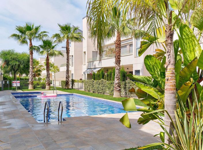 Image No.1-Appartement de 2 chambres à vendre à Torrevieja