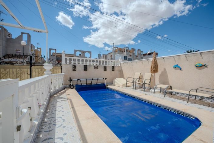 Image No.1-2 Bed Property for sale