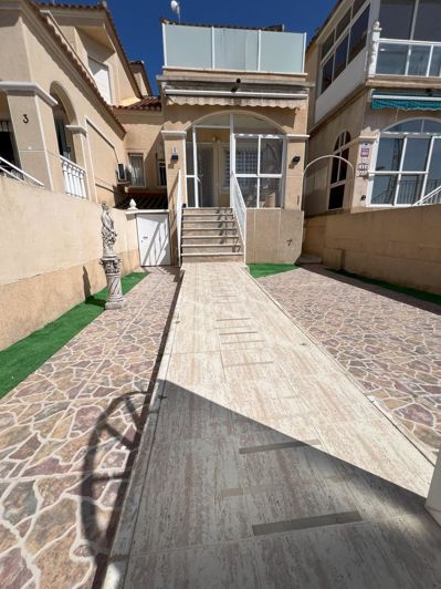 Image No.1-2 Bed Property for sale