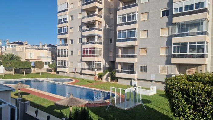 Image No.1-Propriété de 3 chambres à vendre à Torrevieja
