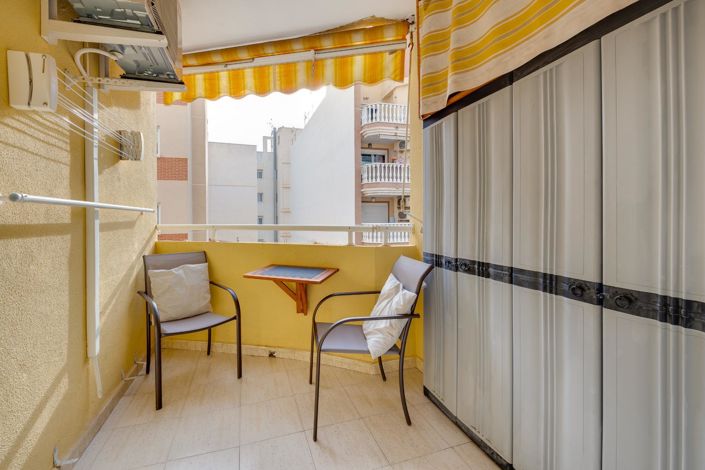 Image No.1-Appartement de 2 chambres à vendre à Torrevieja
