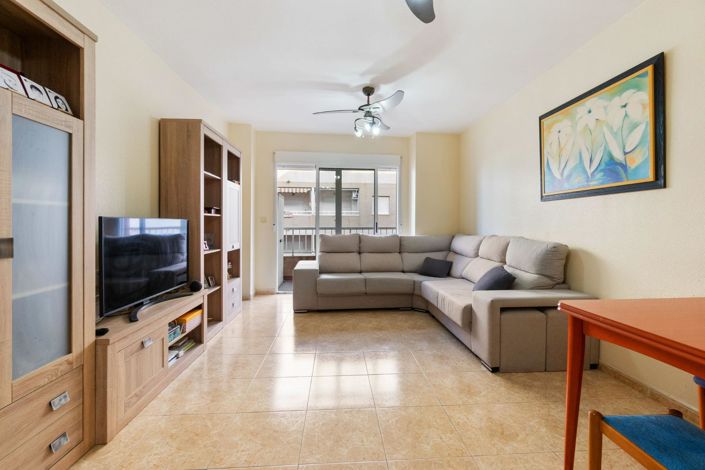 Image No.1-Appartement de 3 chambres à vendre à Torrevieja