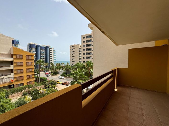Image No.1-3 Bed Apartment for sale
