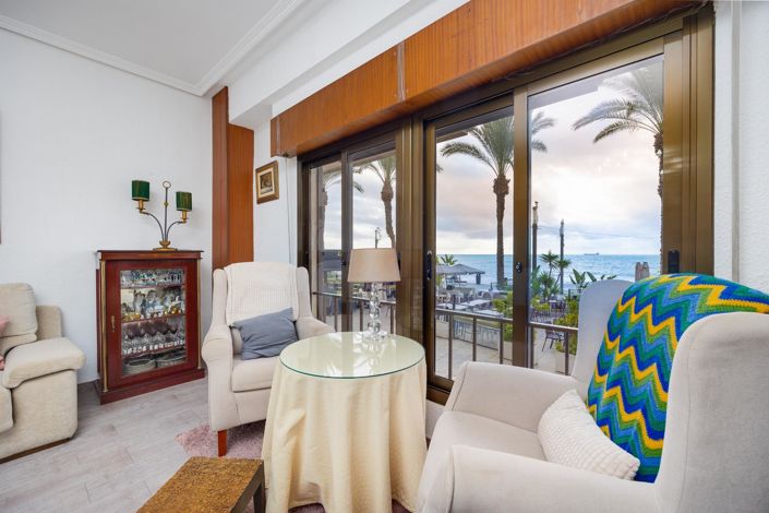 Image No.1-4 Bed Apartment for sale