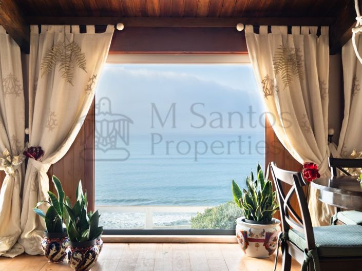 Image No.1-6 Bed House for sale
