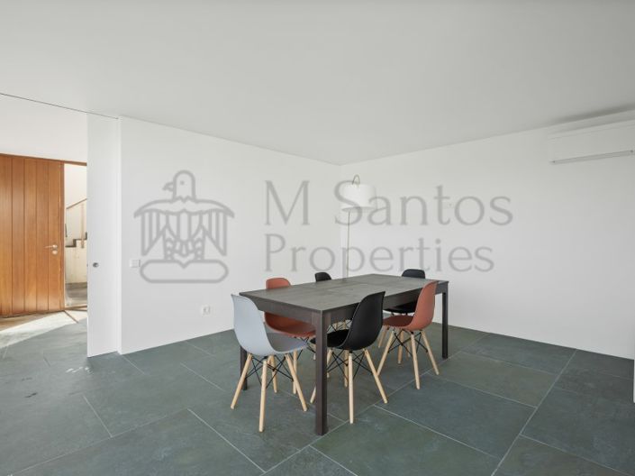 Image No.33-4 Bed House for sale