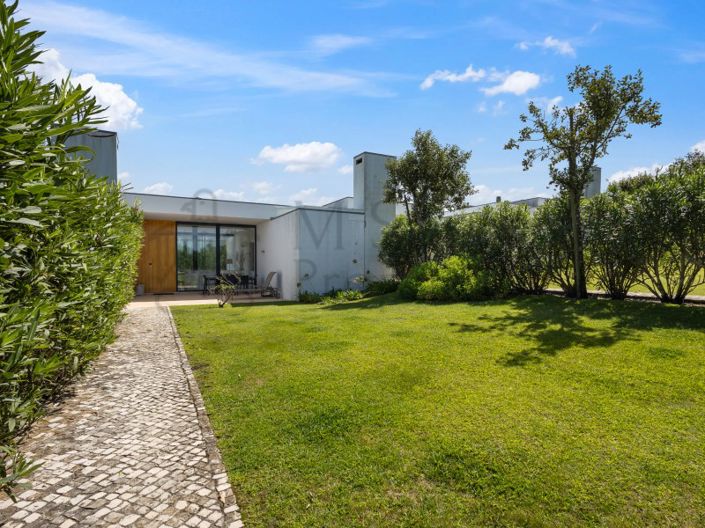 Image No.28-2 Bed House for sale