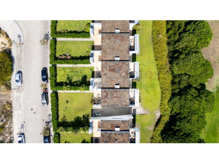 Image No.35-2 Bed House for sale