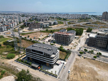 Exterior 5