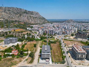 Exterior 6