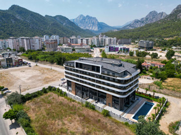 Exterior 7