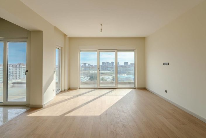 Image No.18-1 Bed Apartment for sale