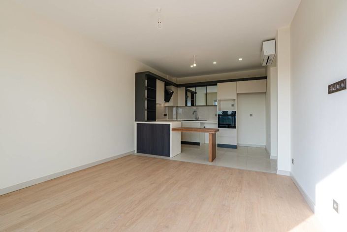 Image No.24-1 Bed Apartment for sale