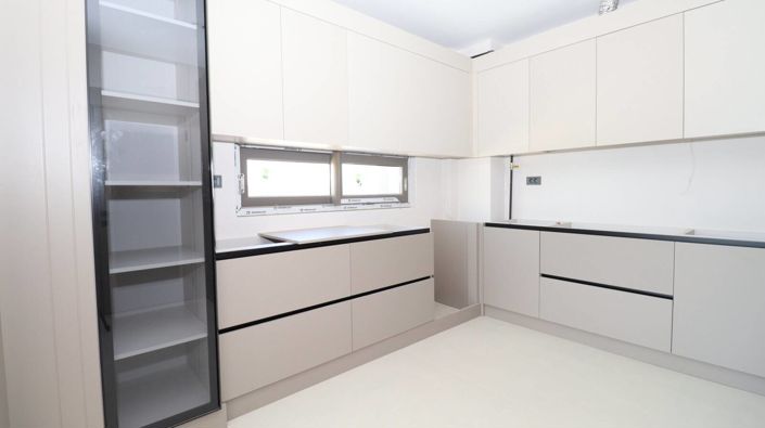 Image No.56-4 Bed Apartment for sale