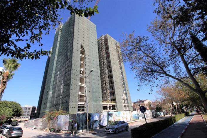 Image No.22-3 Bed Apartment for sale