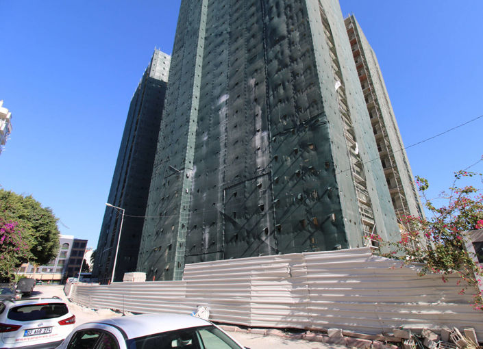 Image No.24-3 Bed Apartment for sale