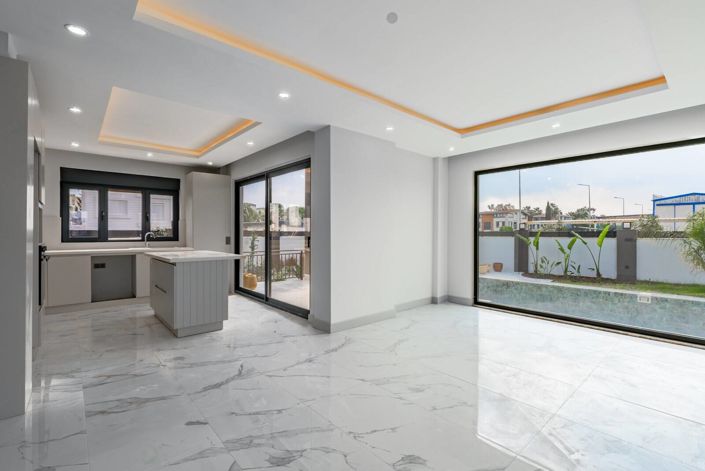 Image No.14-4 Bed House/Villa for sale