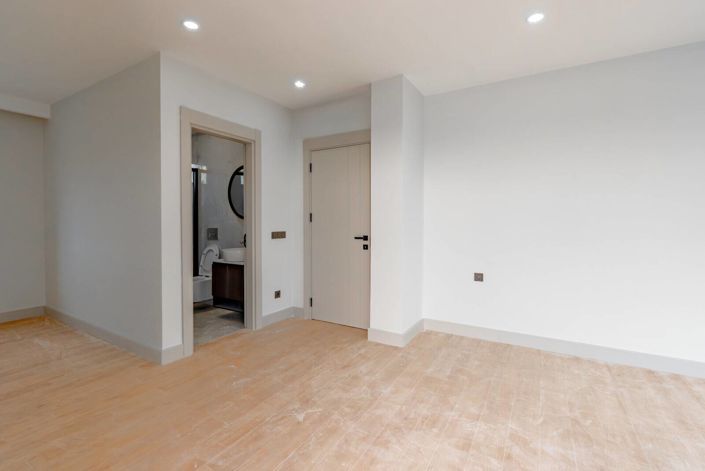 Image No.19-4 Bed House/Villa for sale