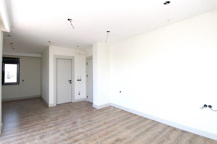 Image No.70-4 Bed House/Villa for sale